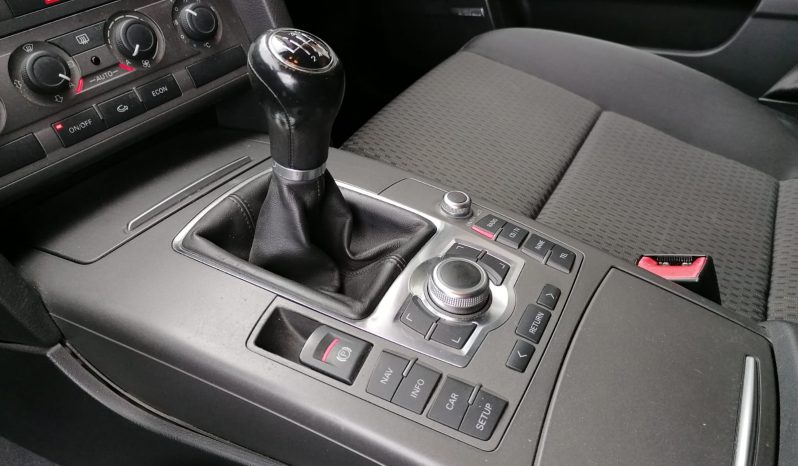 Audi A6 Avant 2.7 V6 full